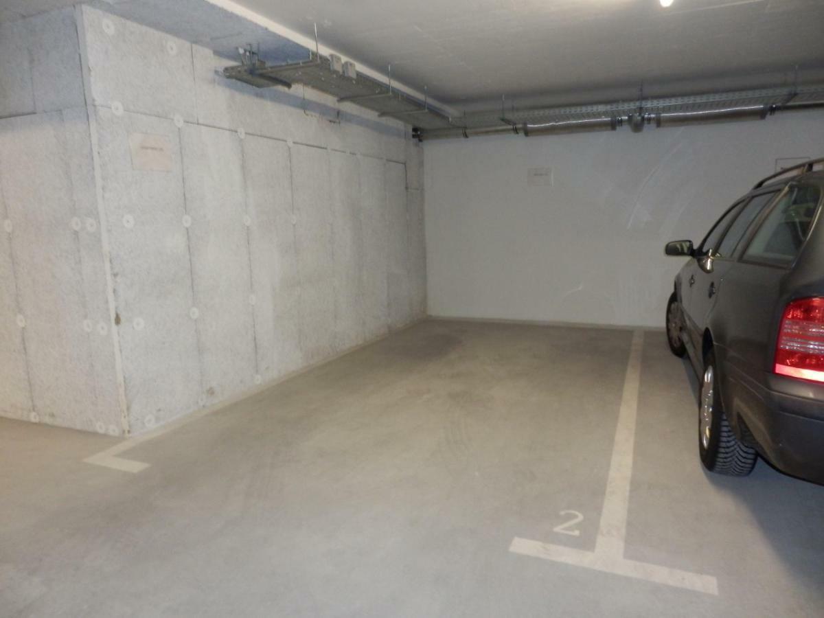 Apartament Spacious, Modern 1-bdrm Apt Near Vic & Austria Ctr